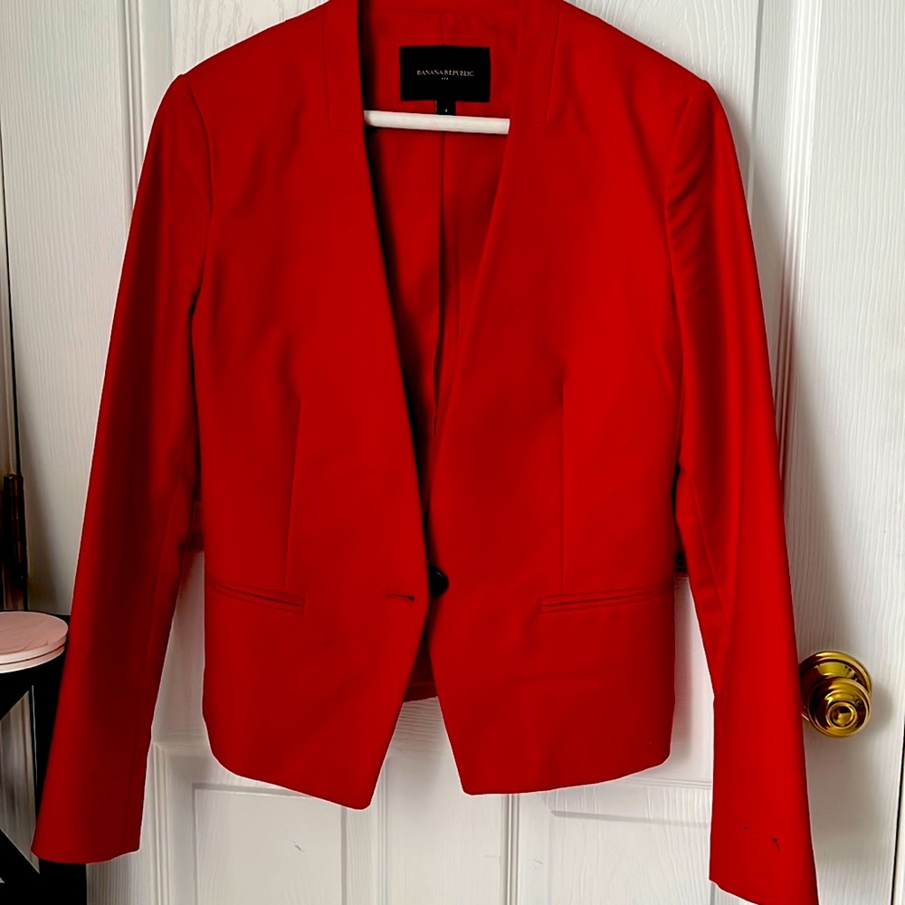 Great Banana Republic Red Blazer